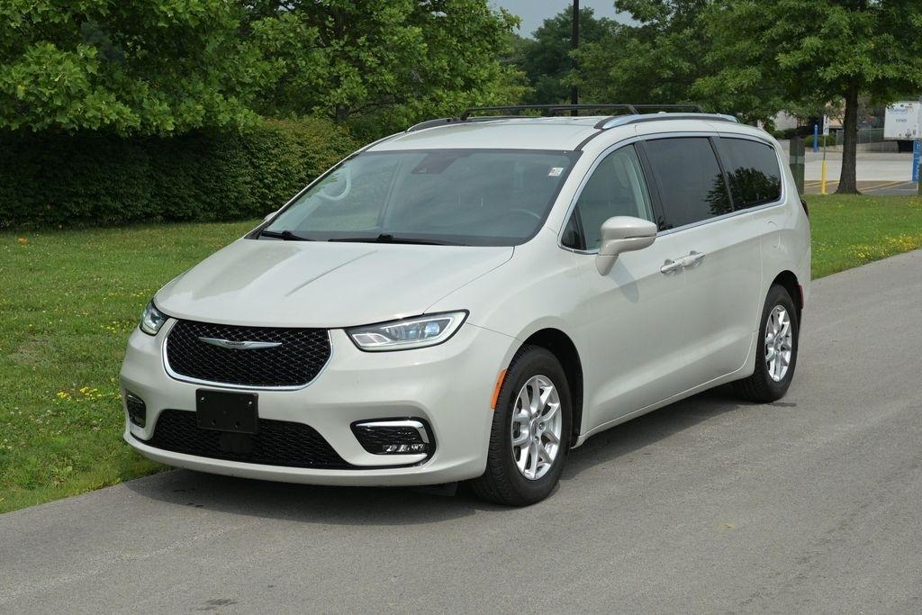 Chrysler Pacifica Touring L FWD 2021