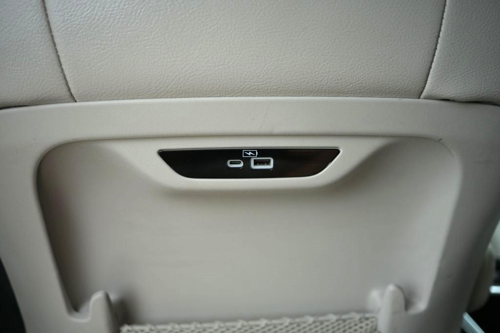 Chrysler Pacifica Touring L FWD 2021