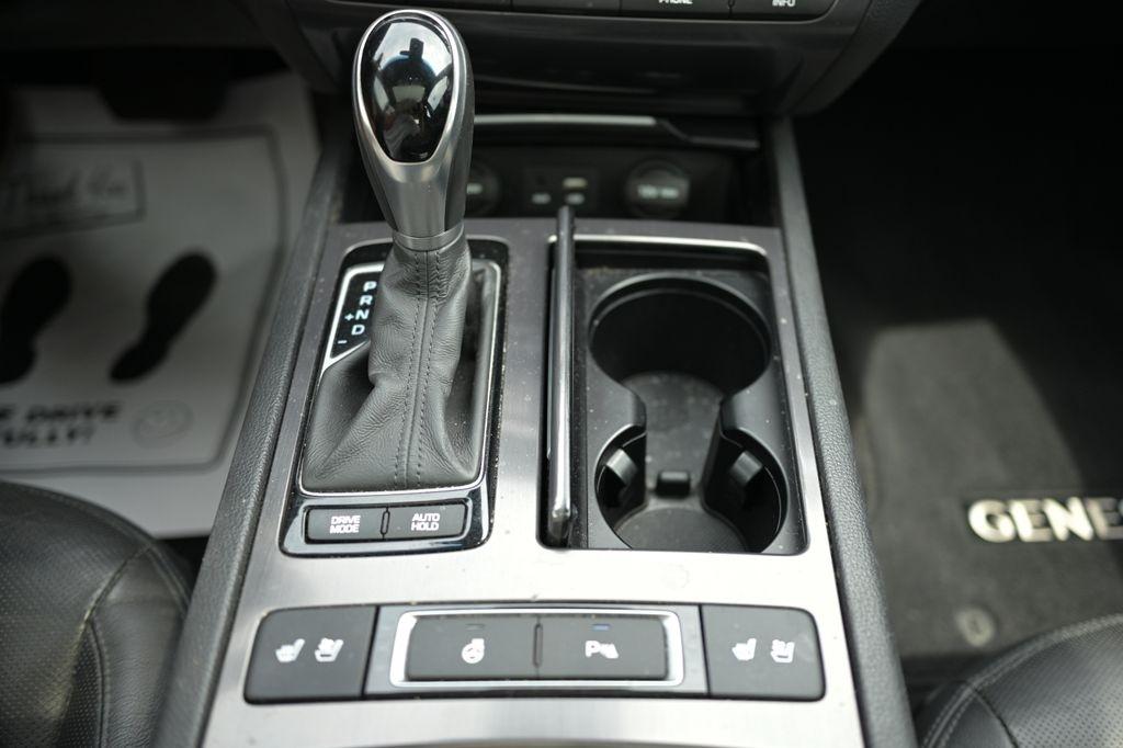 Genesis G80 3.8L AWD 2017