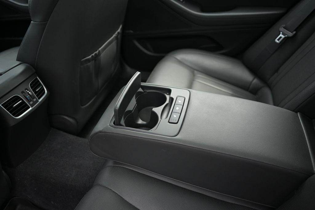 Genesis G80 3.8L AWD 2017