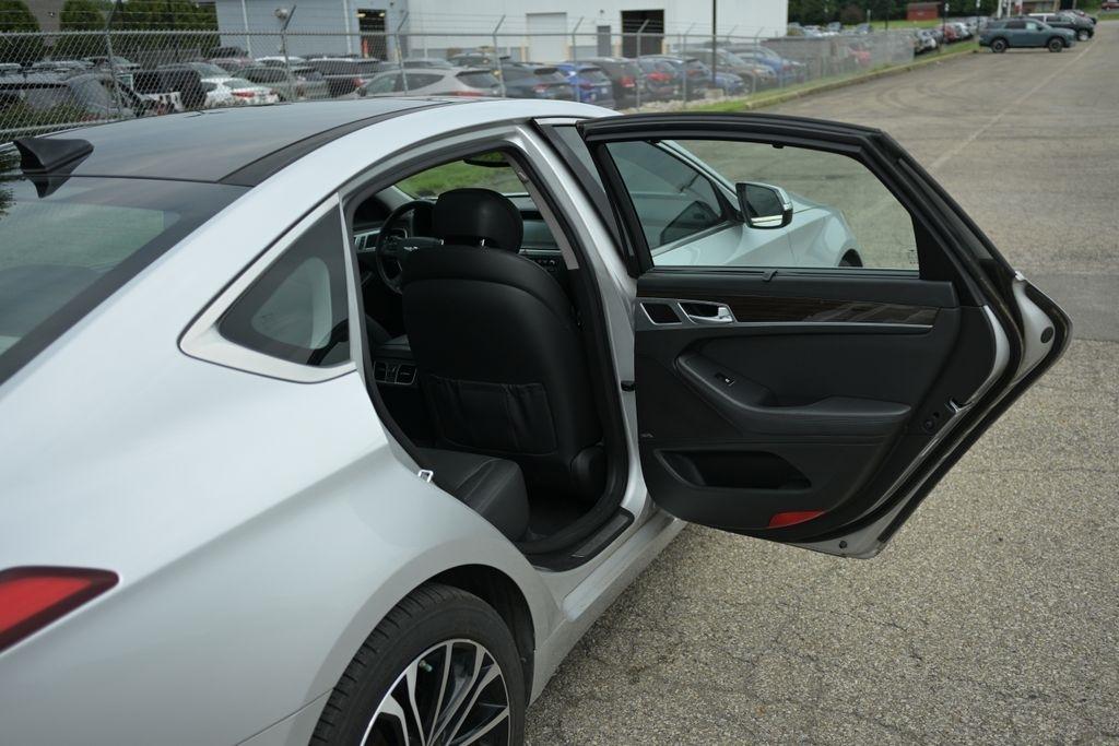 Genesis G80 3.8L AWD 2017