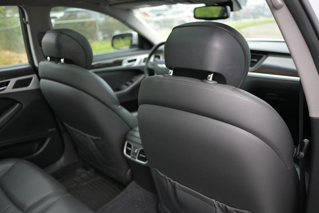 Genesis G80 3.8L AWD 2017