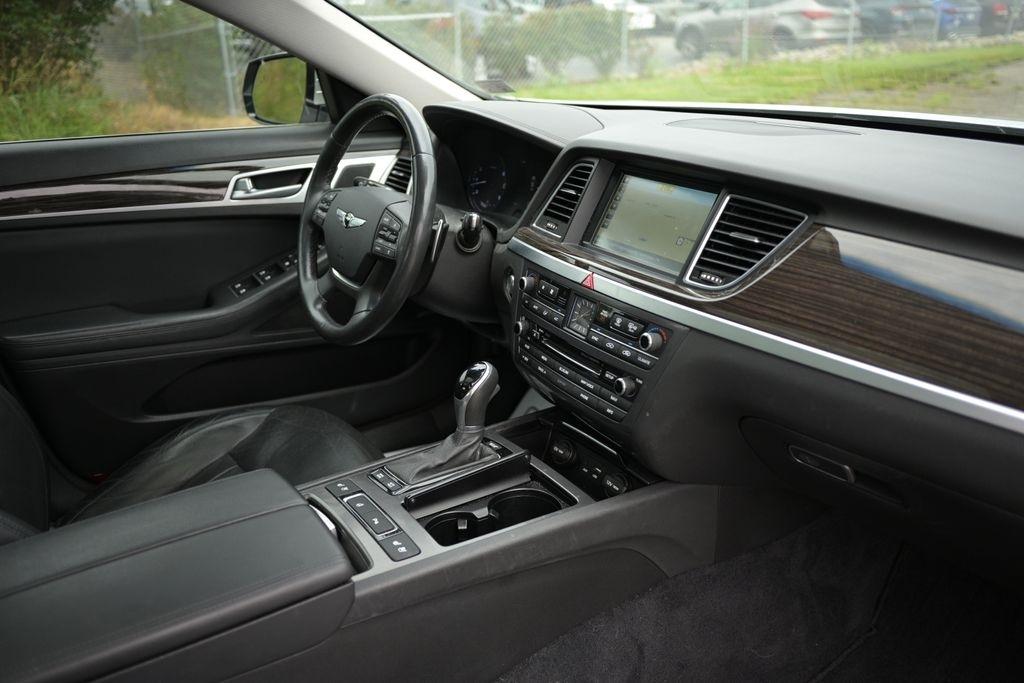Genesis G80 3.8L AWD 2017