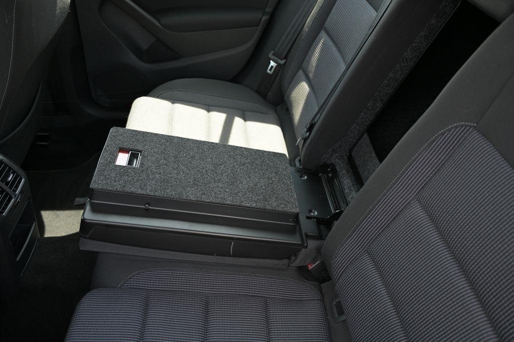 Volkswagen Golf 4dr HB Auto PZEV 2013