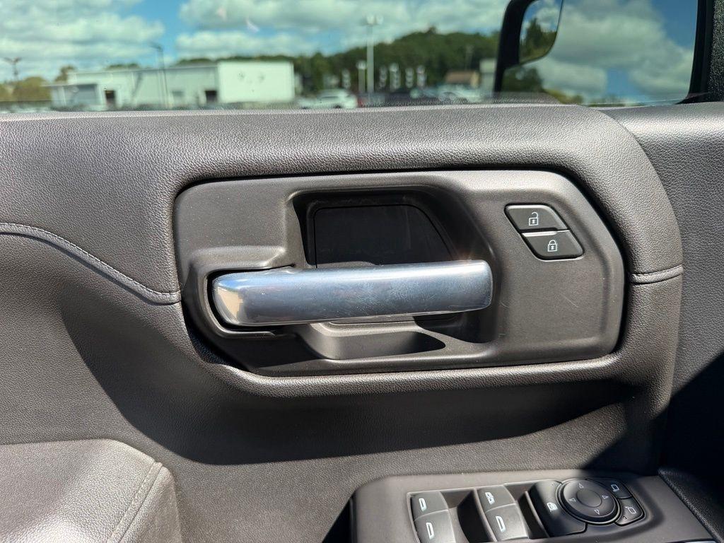 Chevrolet Silverado 1500 4WD Crew Cab 147" LT Trail Boss 2021