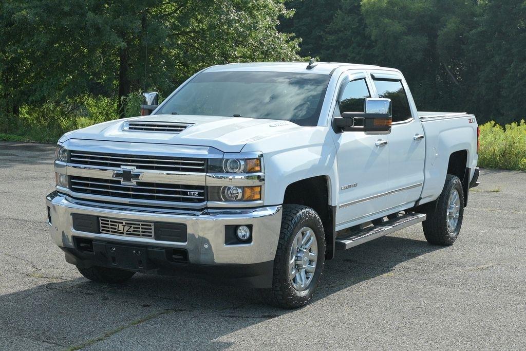 2019 Chevrolet Silverado 2500HD 4WD Crew Cab 153.7" LTZ