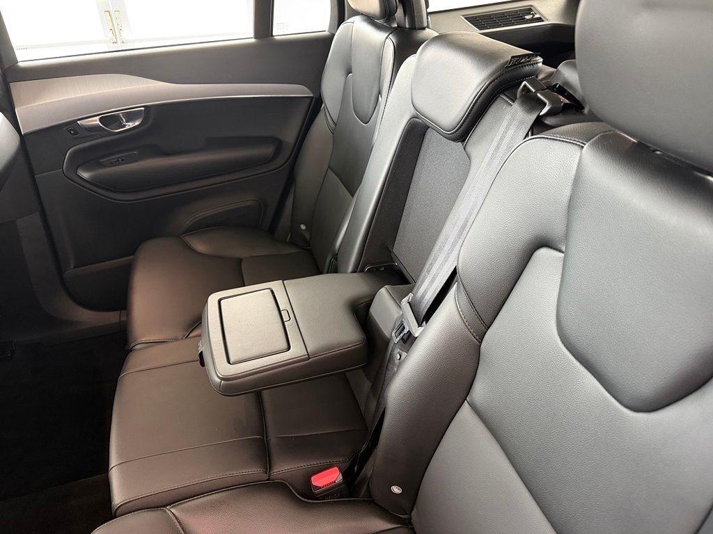 Volvo XC90 T5 AWD Momentum 7P 2021