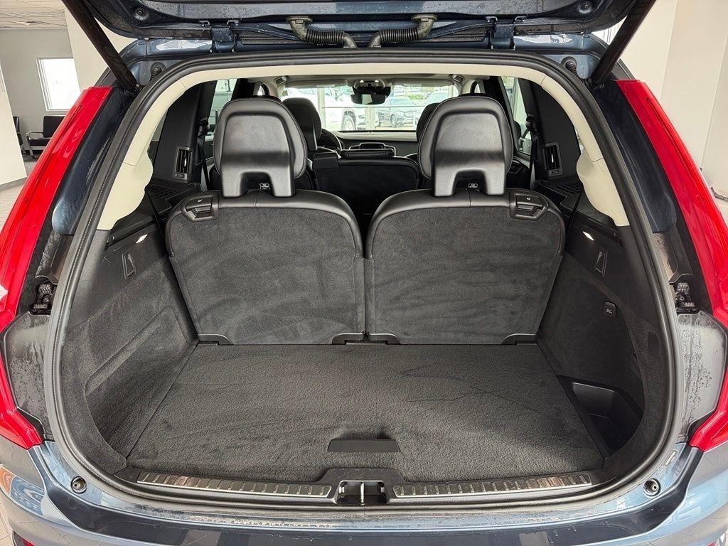 Volvo XC90 T5 AWD Momentum 7P 2021