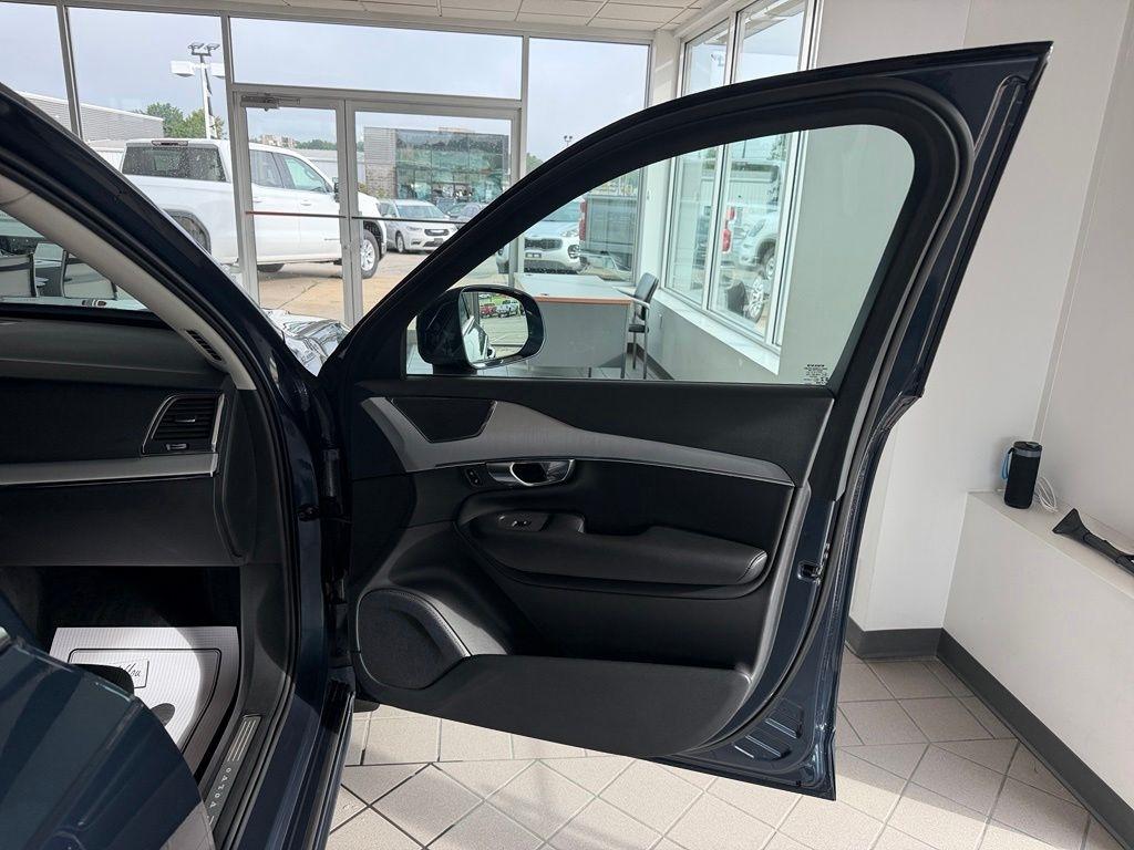 Volvo XC90 T5 AWD Momentum 7P 2021