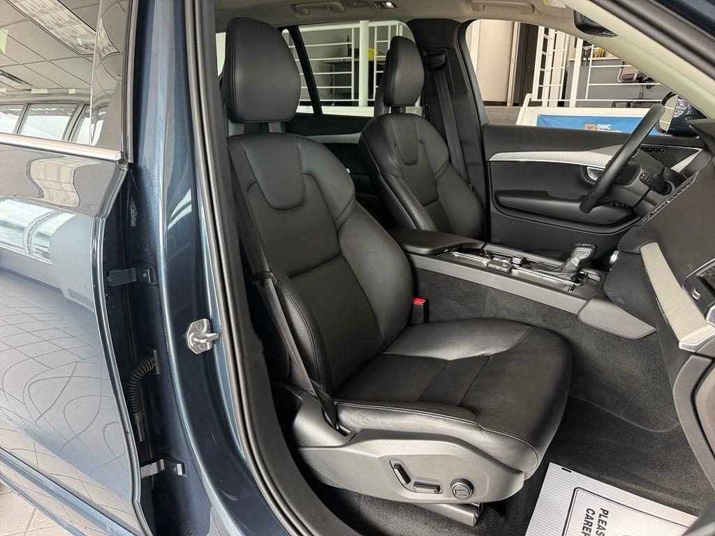 Volvo XC90 T5 AWD Momentum 7P 2021
