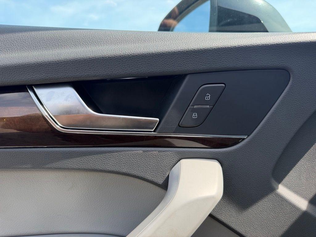 Audi Q5 Premium 45 TFSI quattro 2019