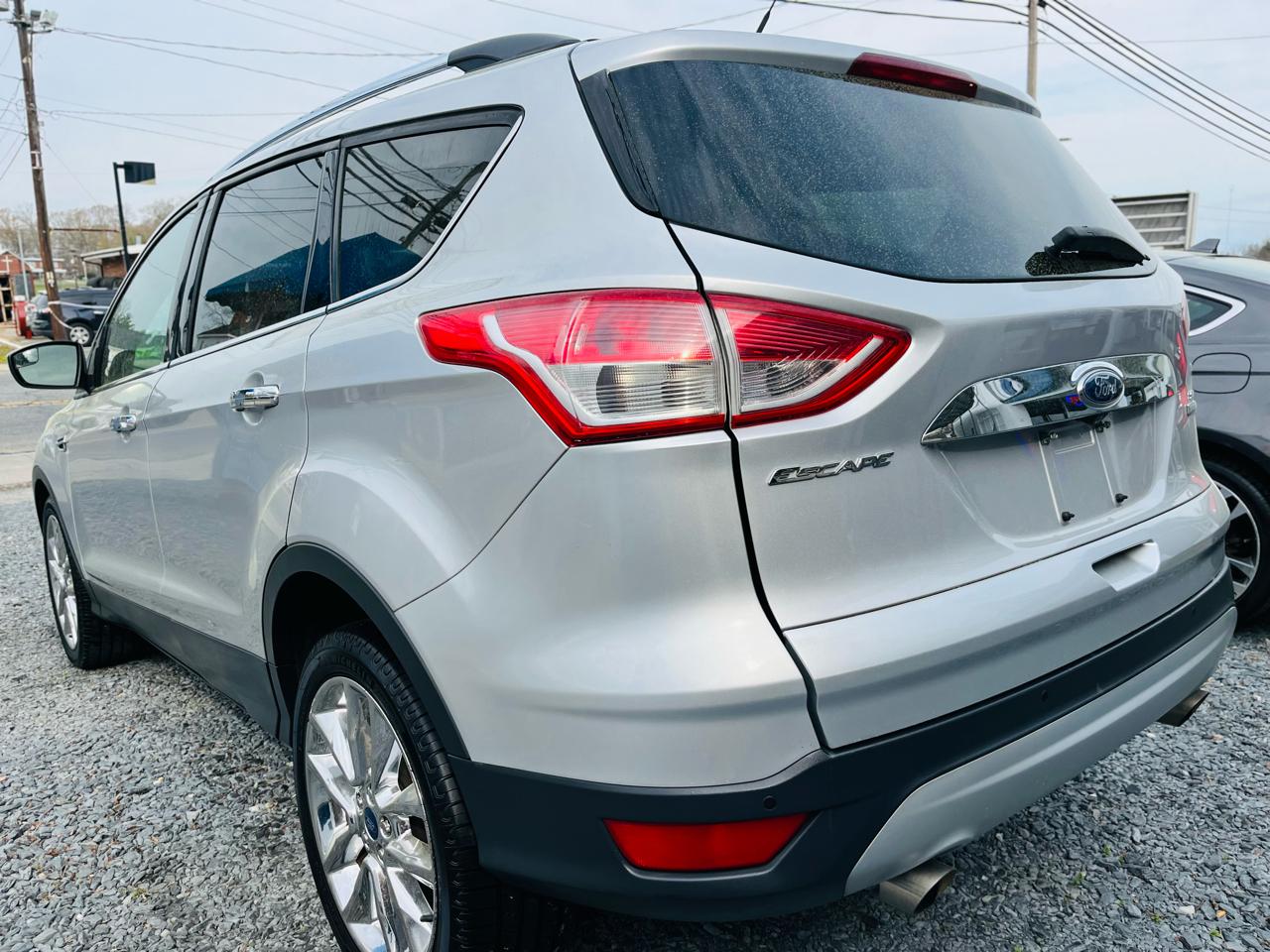 Ford Escape SE FWD 2016