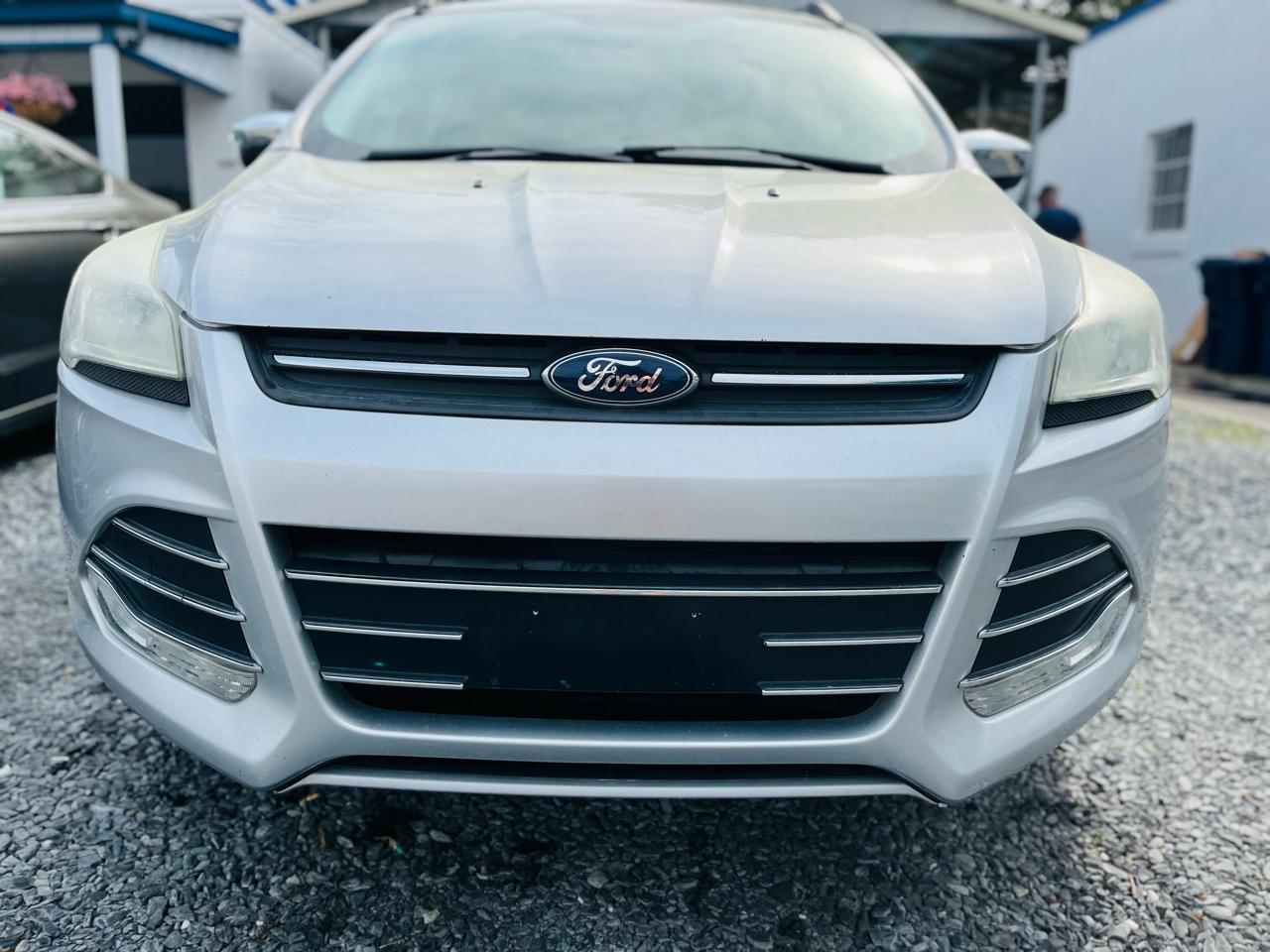 Ford Escape SE FWD 2016