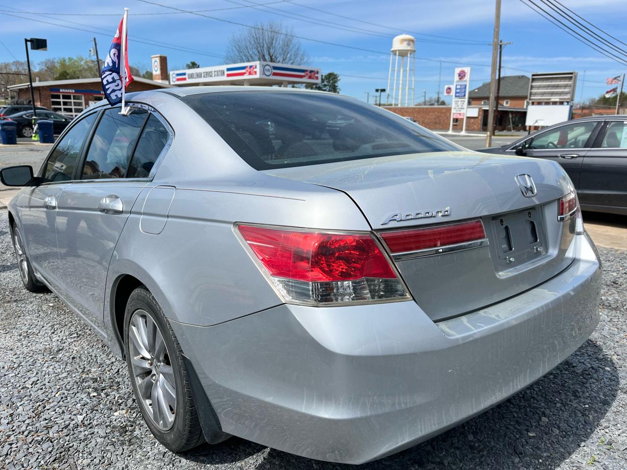 Honda Accord EX Sedan AT 2011