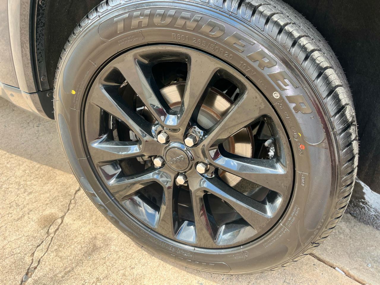 Jeep Grand Cherokee Laredo 4WD 2018