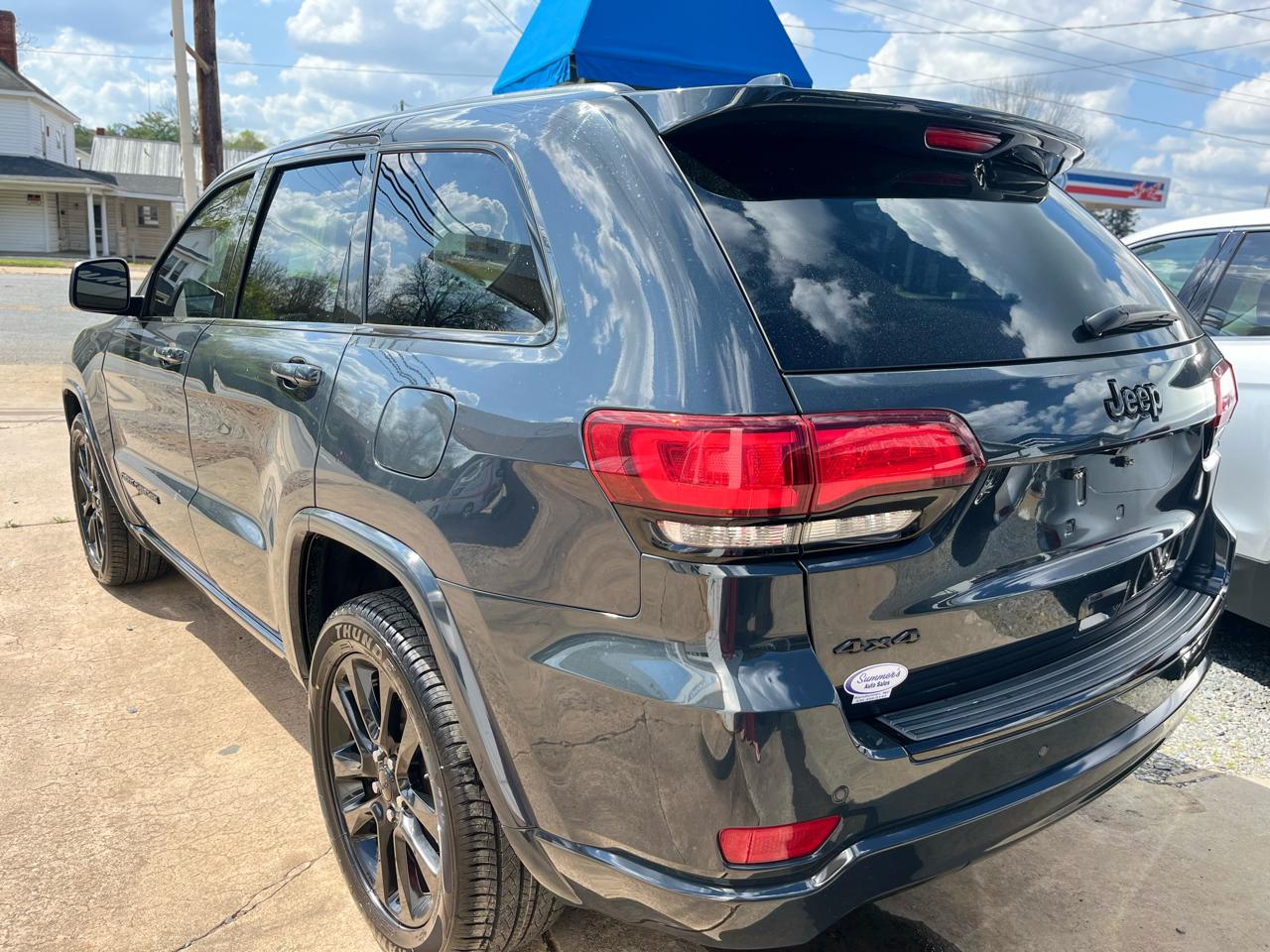 Jeep Grand Cherokee Laredo 4WD 2018