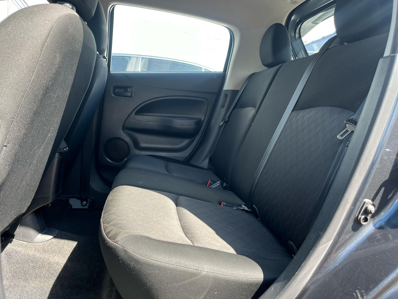 Mitsubishi Mirage ES CVT 2024