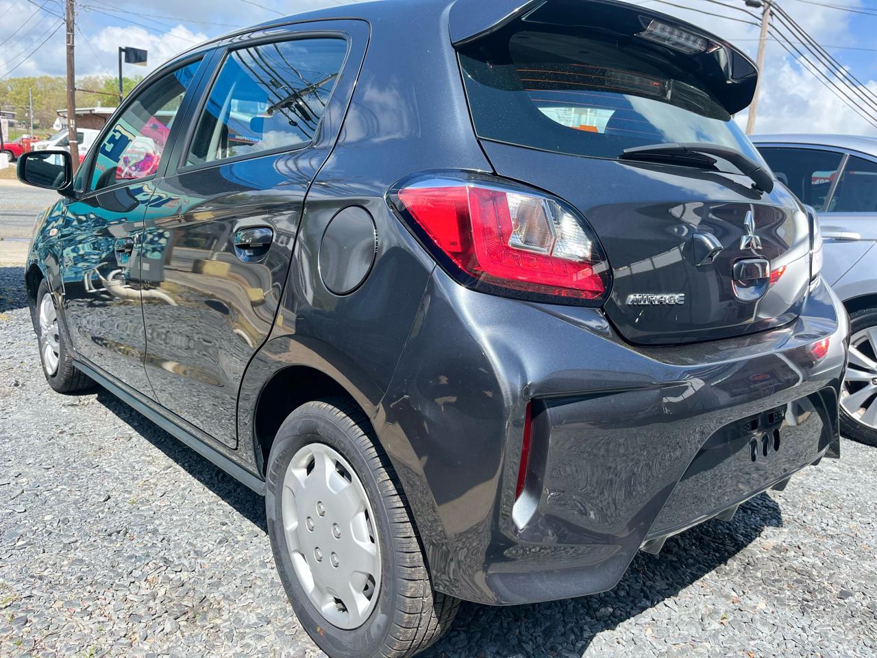 Mitsubishi Mirage ES CVT 2024