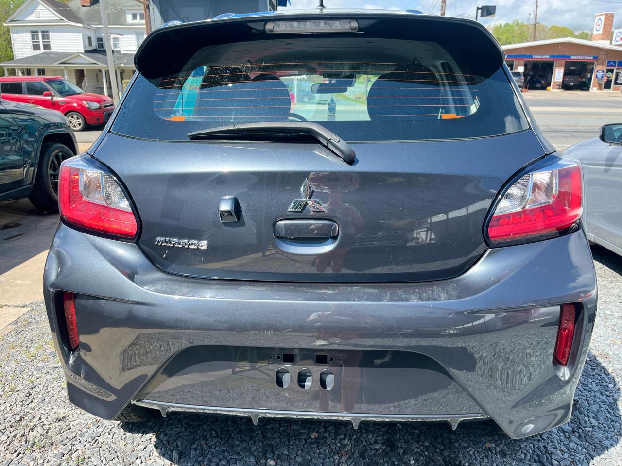 Mitsubishi Mirage ES CVT 2024