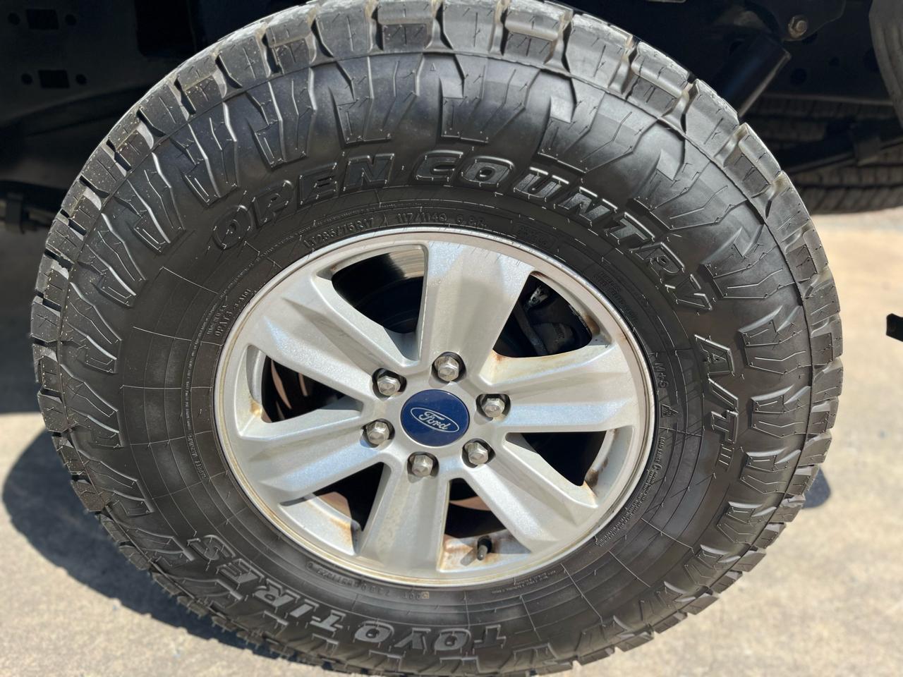 Ford F-150 XLT 8-ft. Bed 2WD 2016