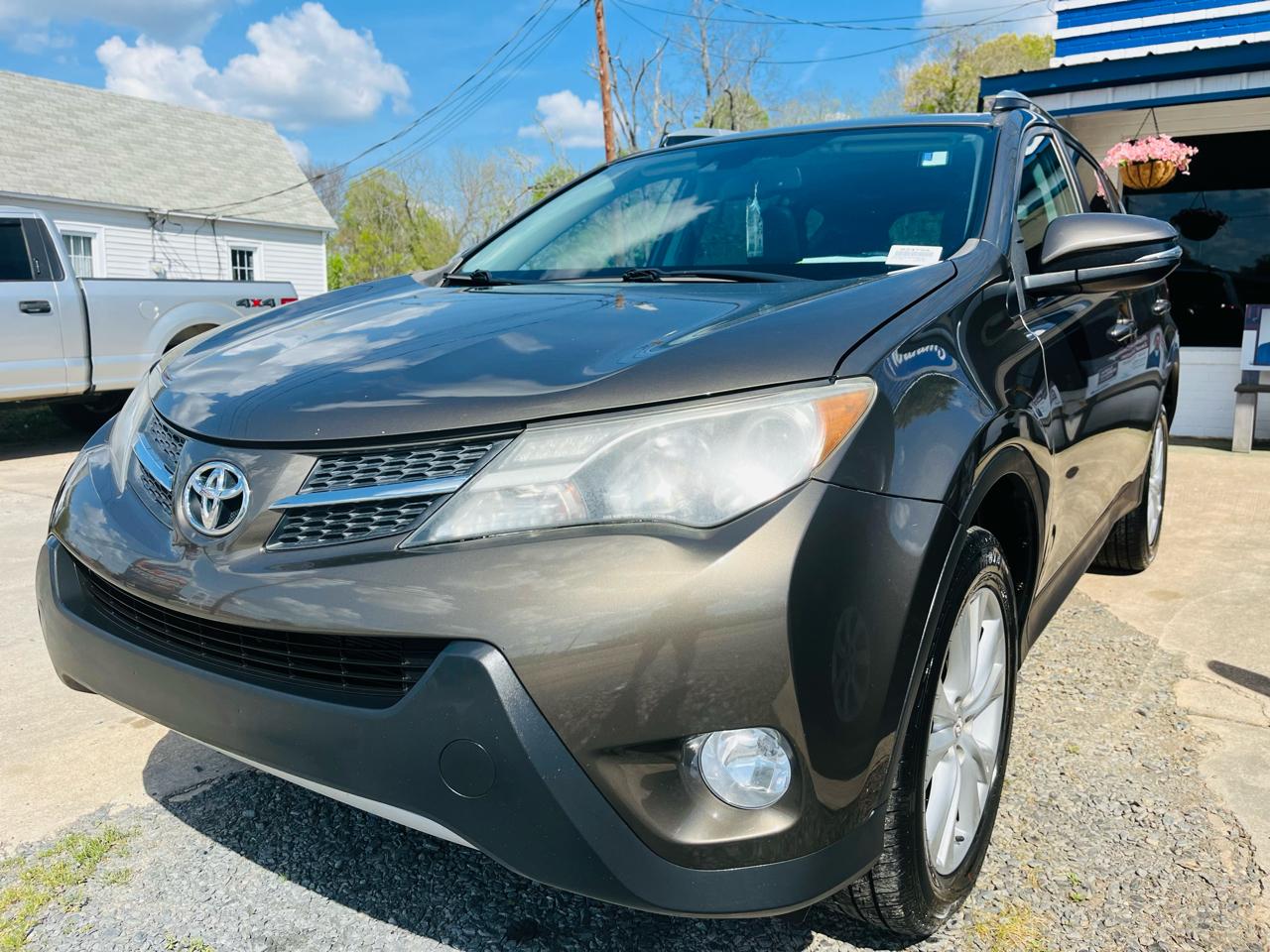 Toyota RAV4 Limited FWD 2014