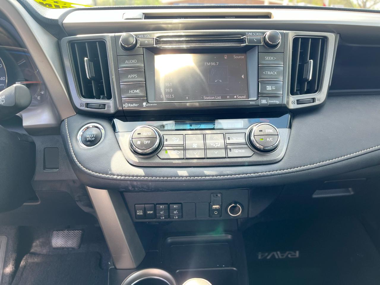 Toyota RAV4 Limited FWD 2014