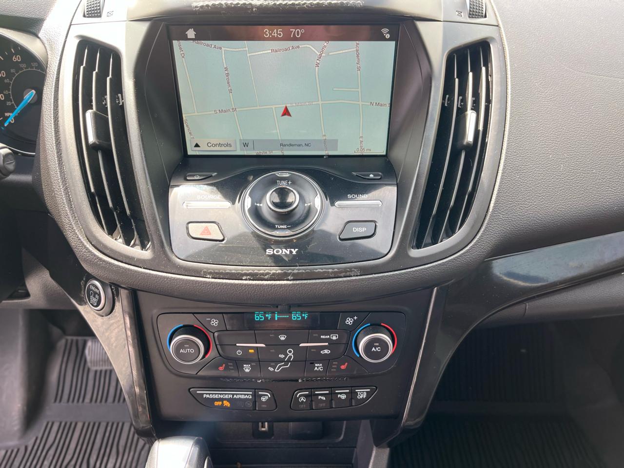 Ford Escape Titanium 4WD 2018