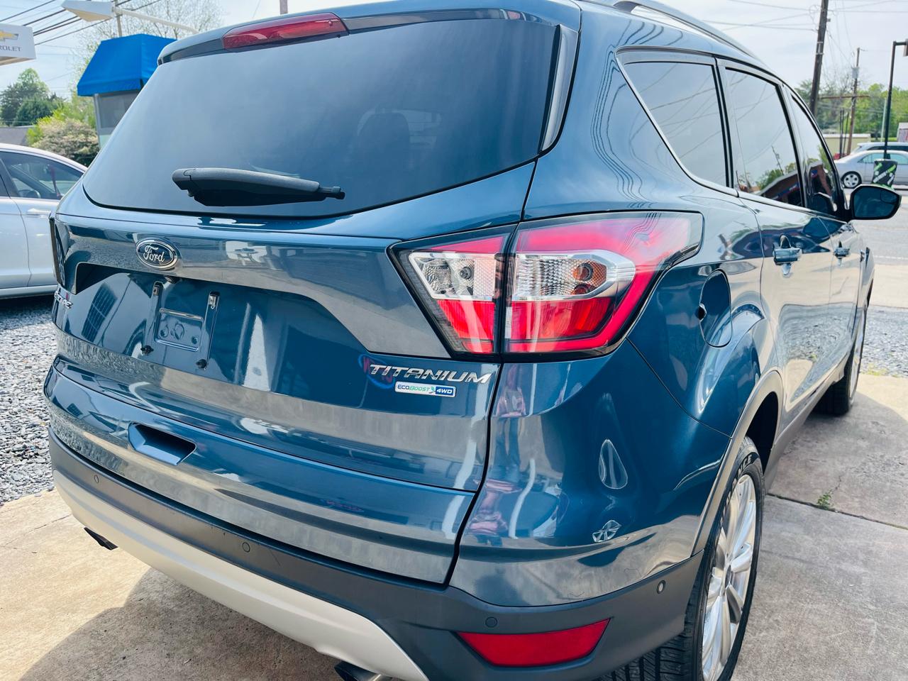 Ford Escape Titanium 4WD 2018