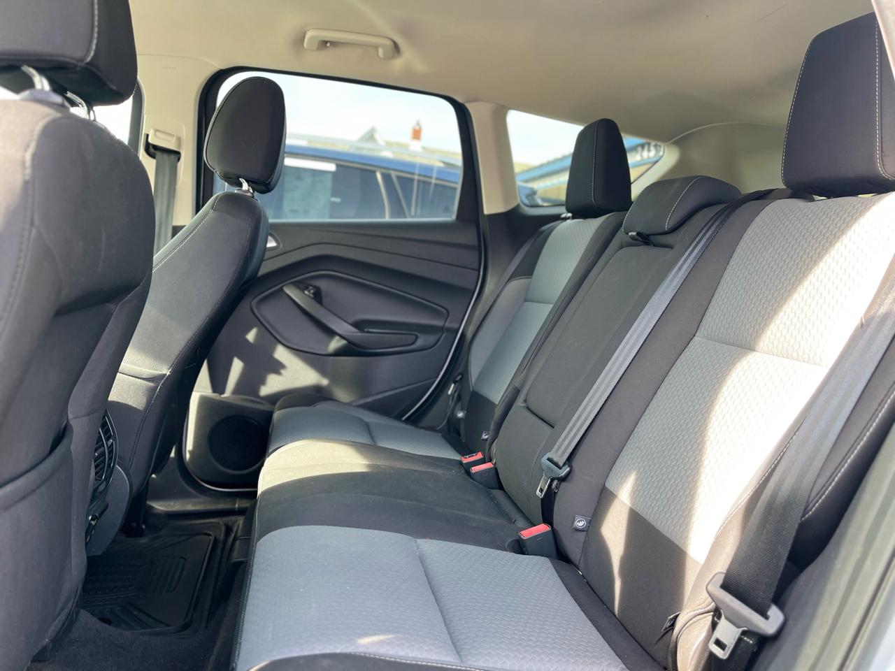 Ford Escape SE FWD 2017