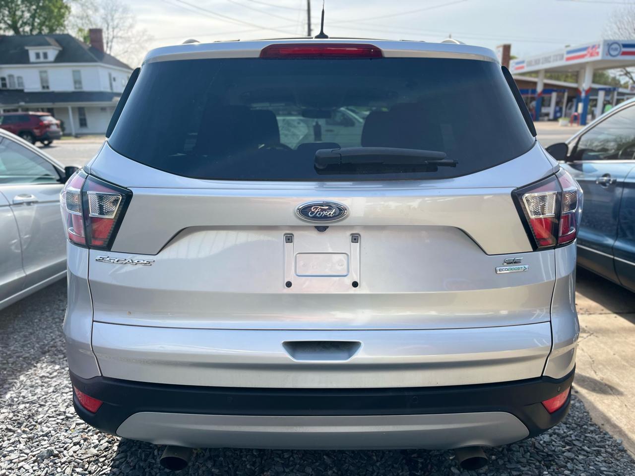 Ford Escape SE FWD 2017