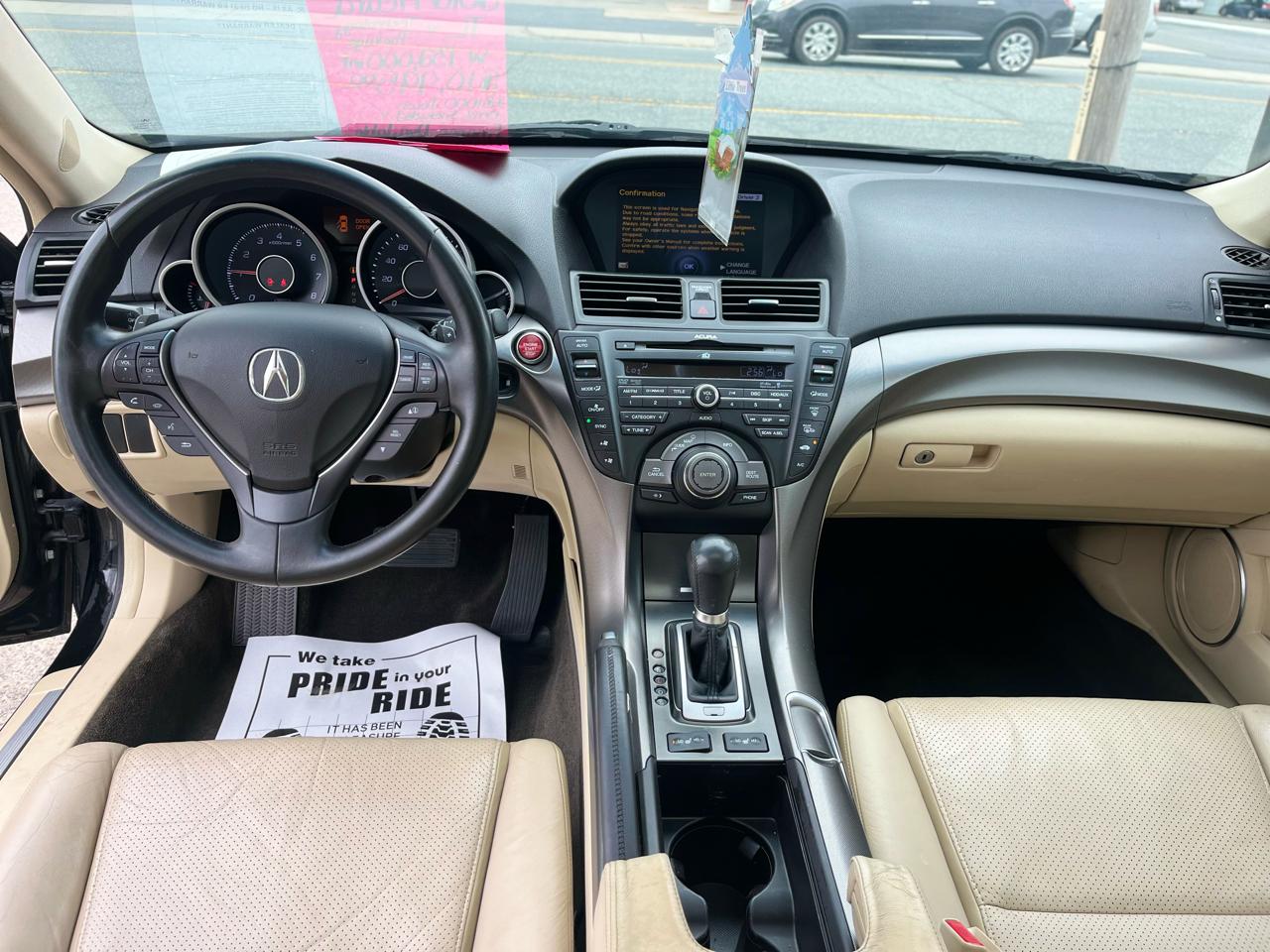 Acura TL 6-Speed AT with Tech Package and 18-In. WP 2012