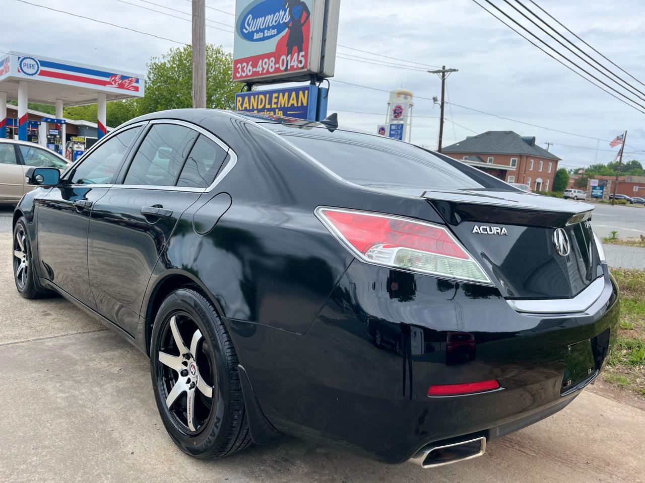 Acura TL 6-Speed AT with Tech Package and 18-In. WP 2012