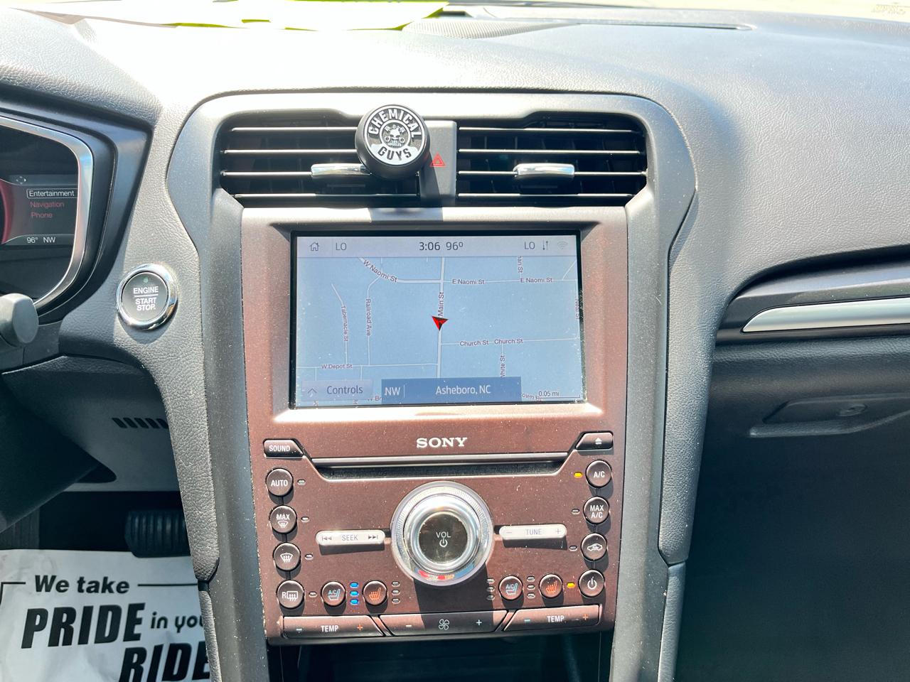 Ford Fusion Titanium AWD 2020