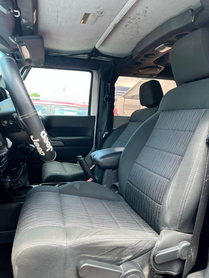 Jeep Wrangler Sport 4WD 2011
