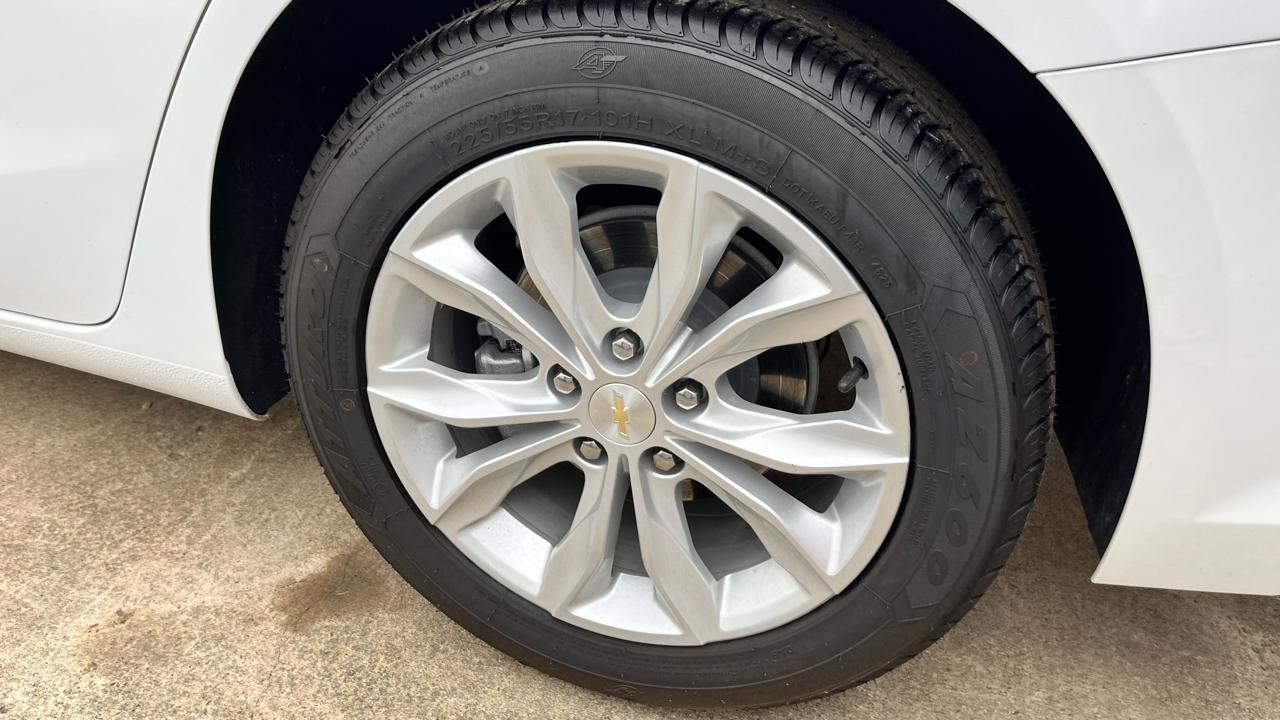 Chevrolet Malibu 4dr Sdn Premier 2024