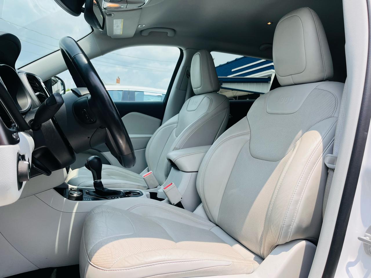 Jeep Cherokee Limited 4WD 2019