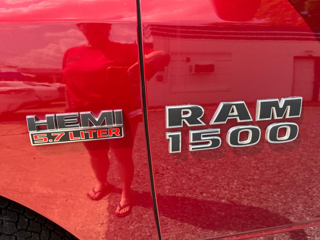 RAM 1500 SLT Quad Cab 2WD 2014