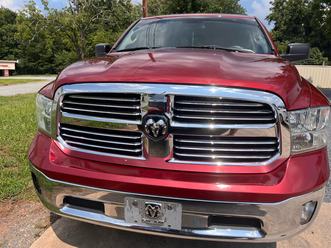 RAM 1500 SLT Quad Cab 2WD 2014