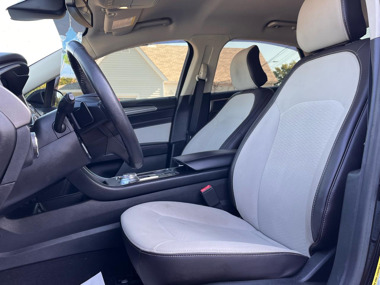 Ford Fusion SE 2019
