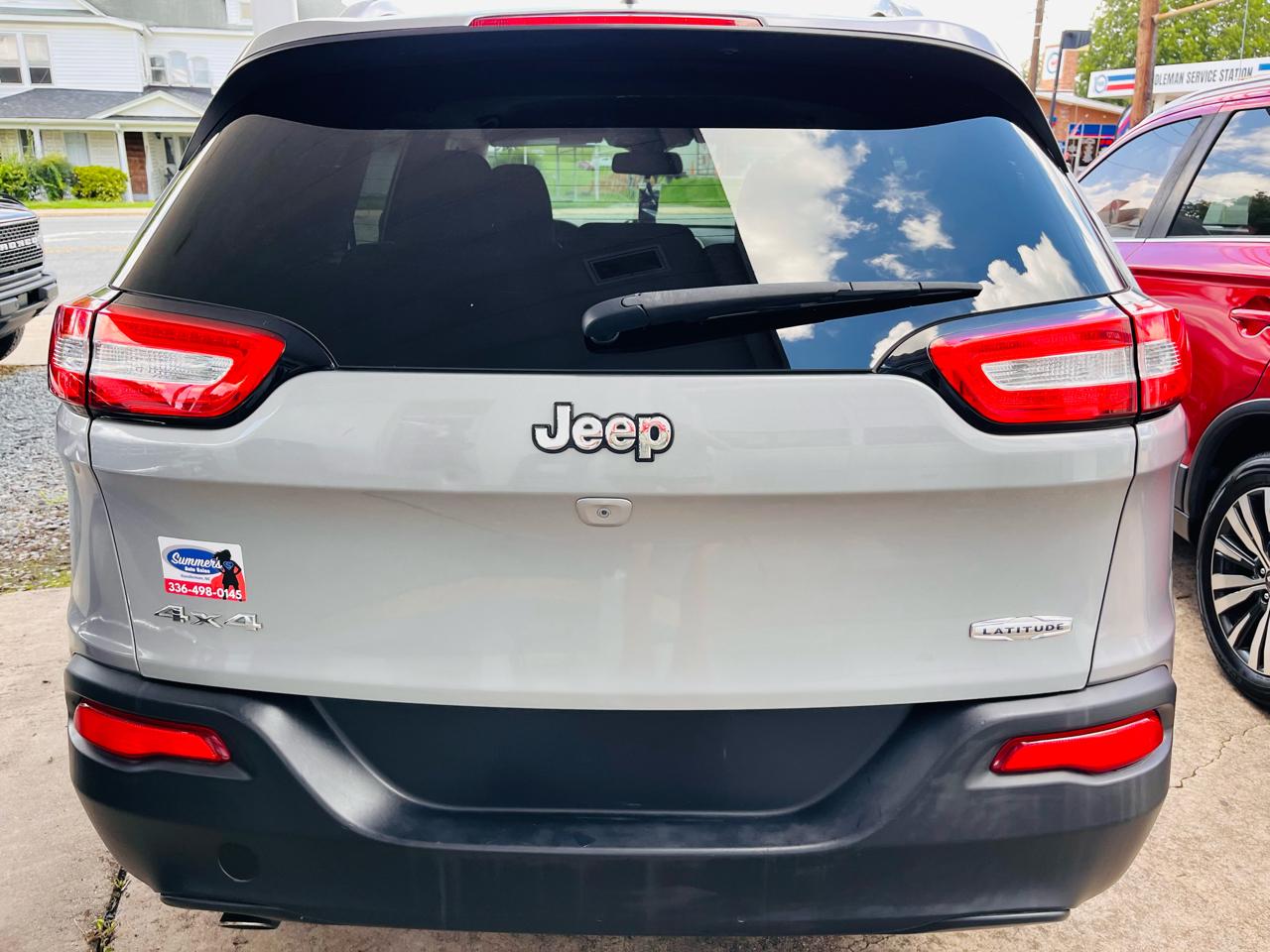 Jeep Cherokee Latitude 4WD 2015