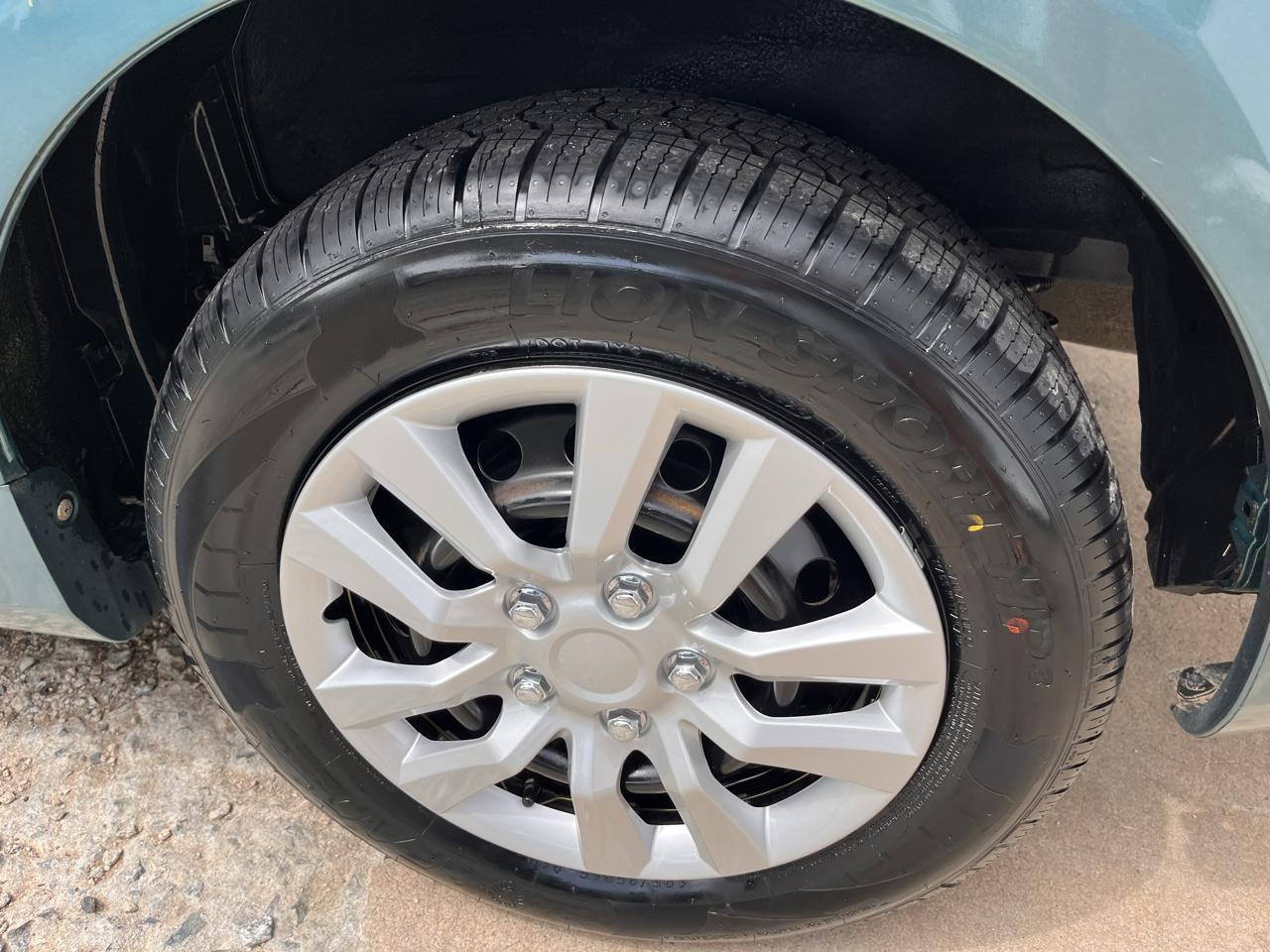 Toyota Corolla LE 2010