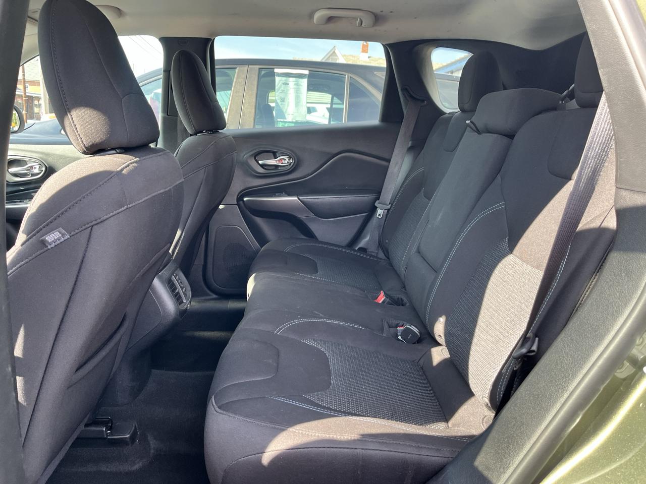 Jeep Cherokee Latitude 4WD 2019