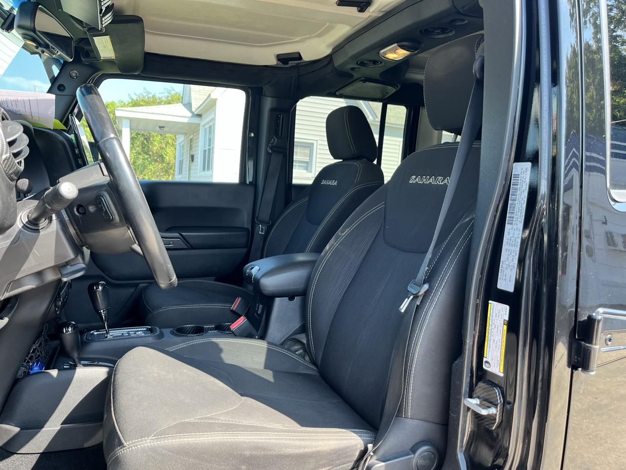 Jeep Wrangler Unlimited Sahara 4WD 2016
