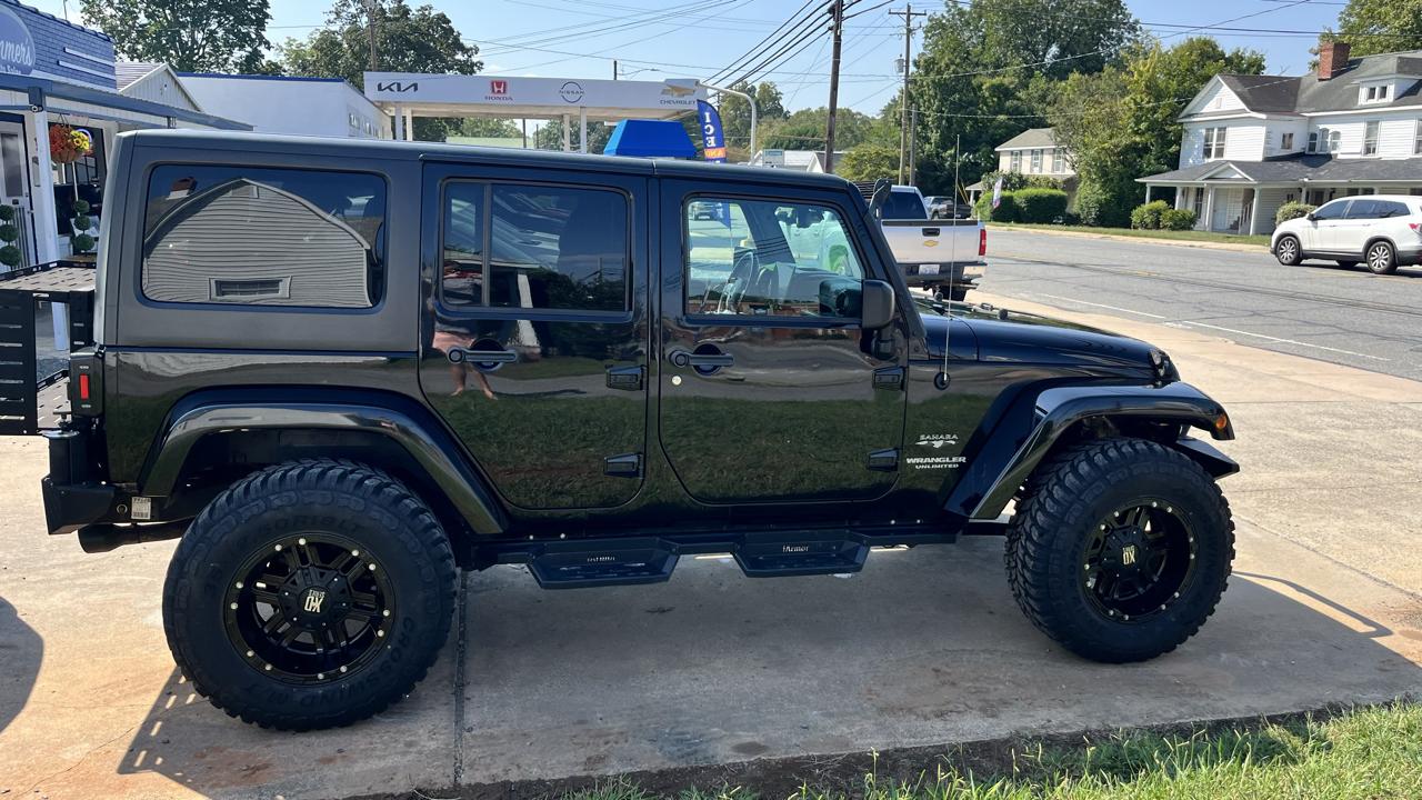 Jeep Wrangler Unlimited Sahara 4WD 2016