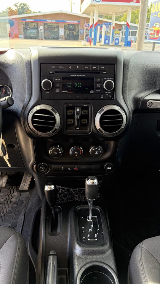 Jeep Wrangler Unlimited Sport 4WD 2017
