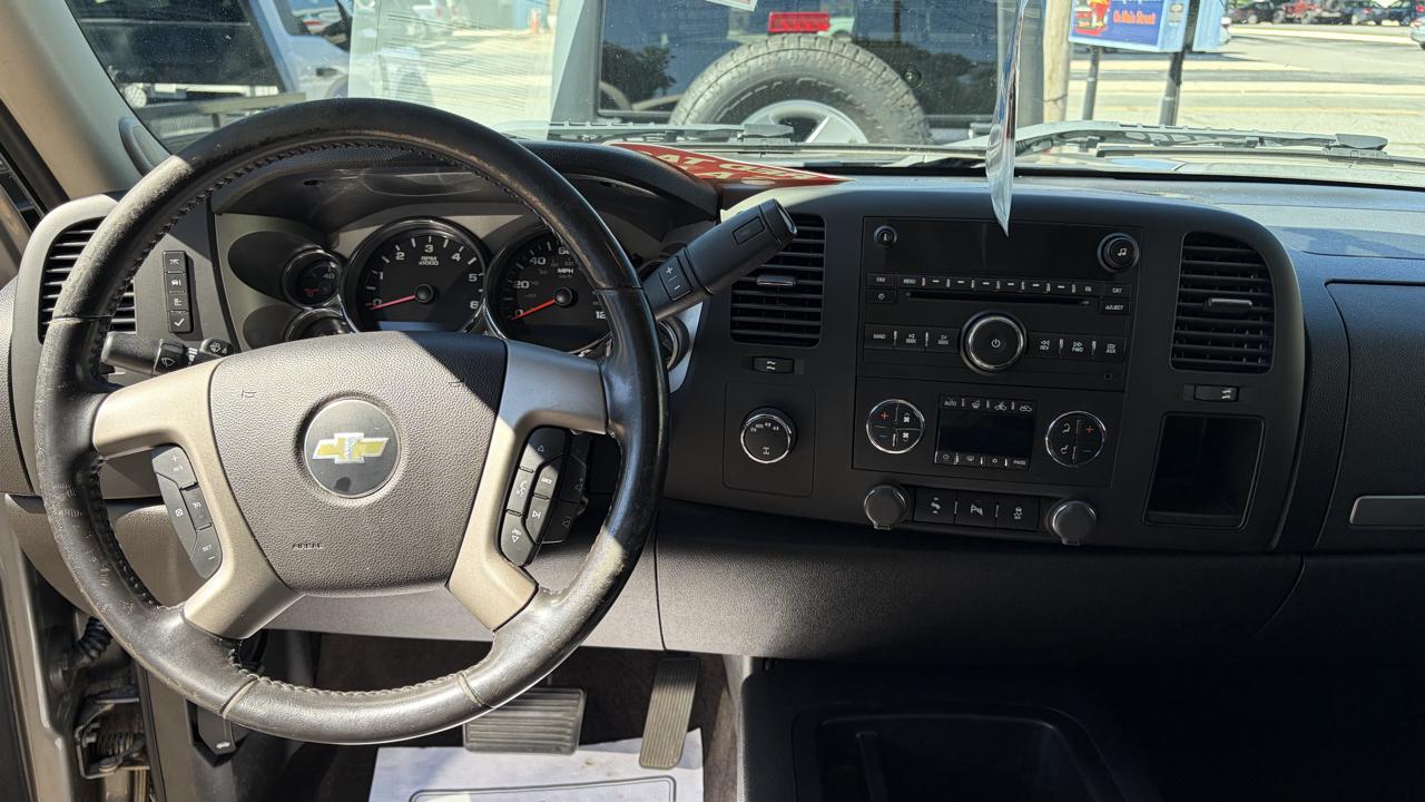 Chevrolet Silverado 1500 LT Crew Cab 4WD 2013