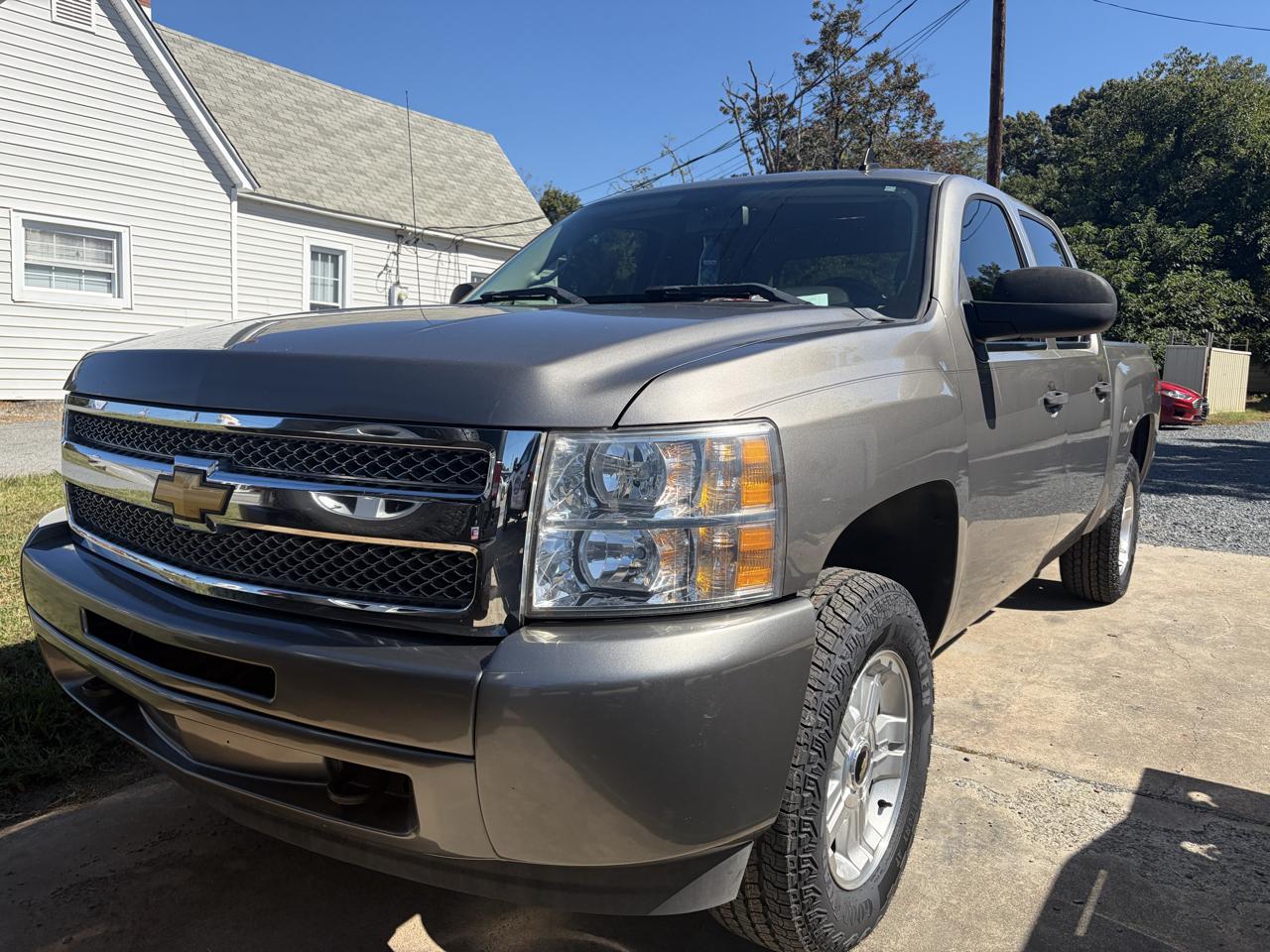 Chevrolet Silverado 1500 LT Crew Cab 4WD 2013