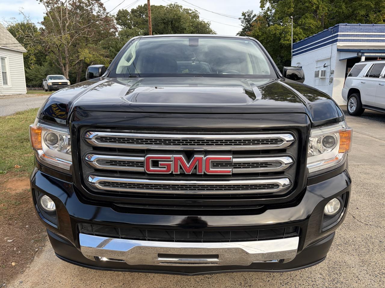 GMC Canyon SLE Crew Cab 4WD Short Box 2015