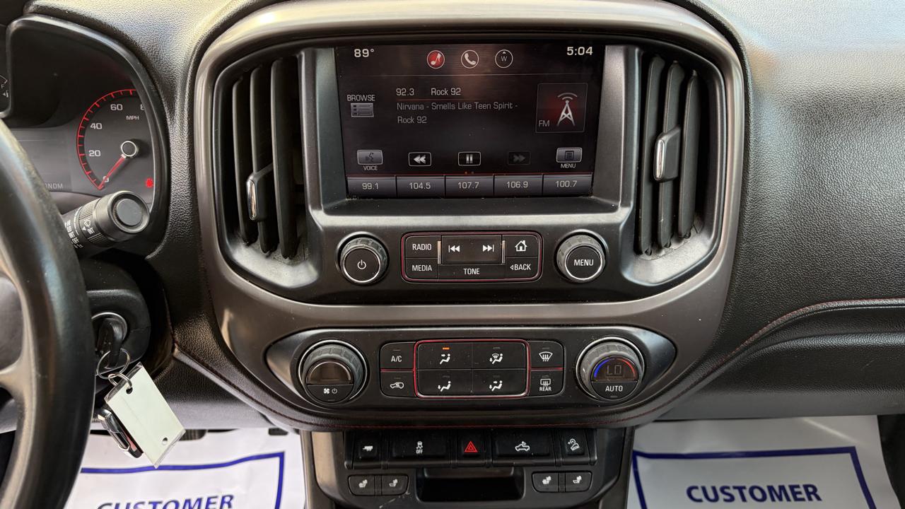 GMC Canyon SLE Crew Cab 4WD Short Box 2015