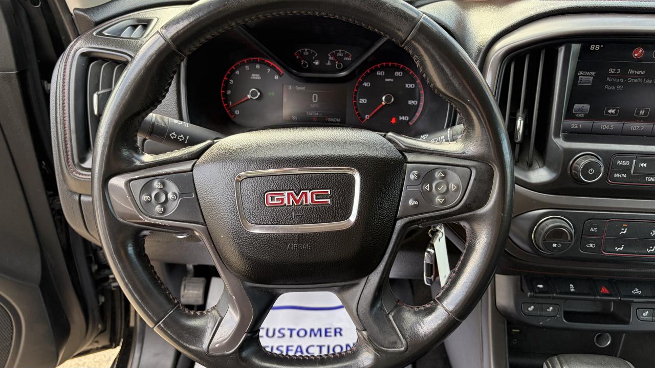 GMC Canyon SLE Crew Cab 4WD Short Box 2015